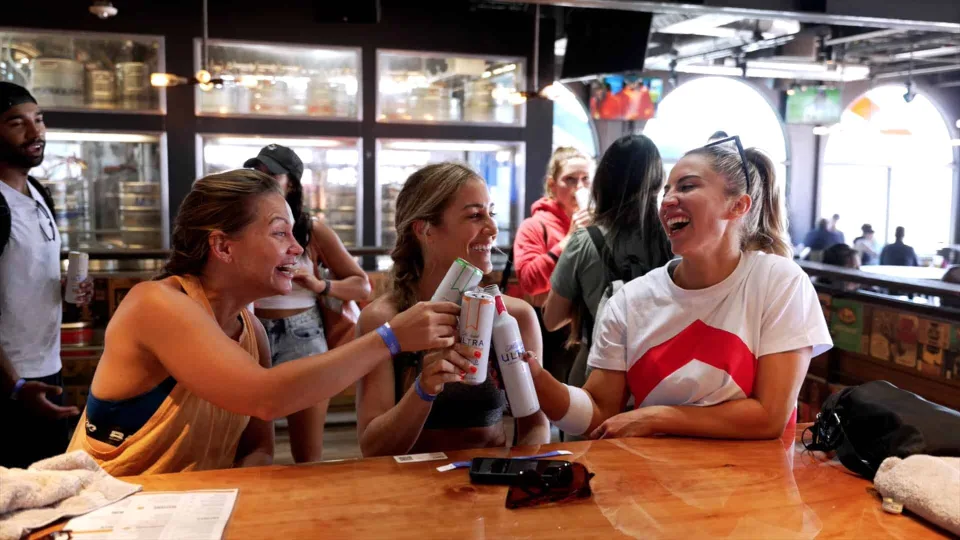 Michelob – Fit Activation