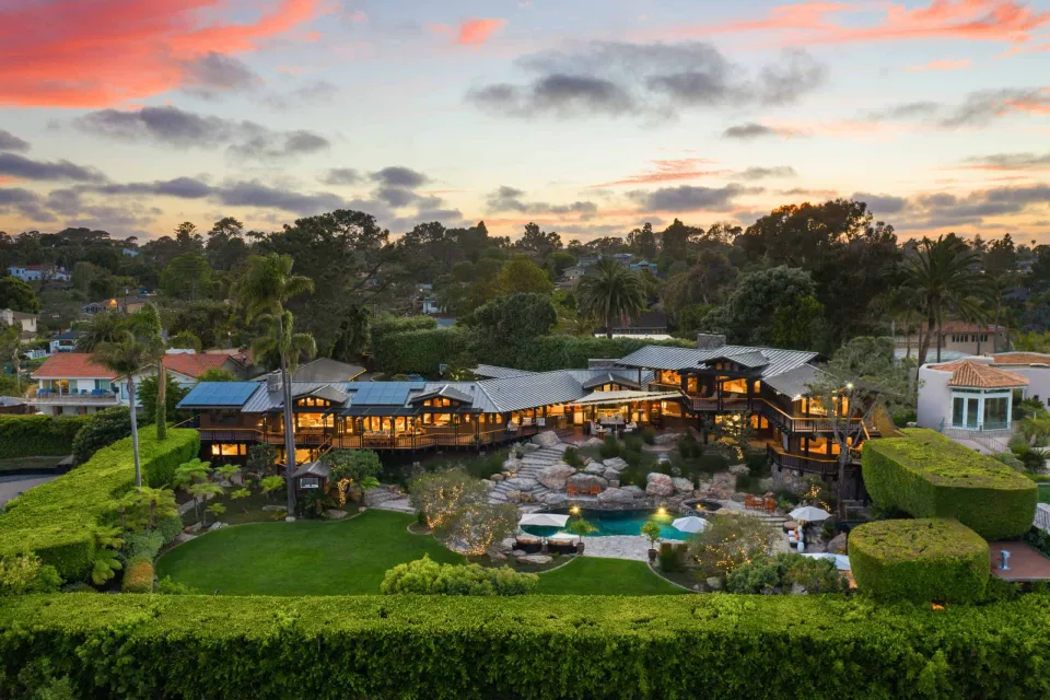 Aerial Twilight Photo 10