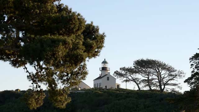 The historic lighthouse at Cabrillo National Monument in Point Loma | Video – 8