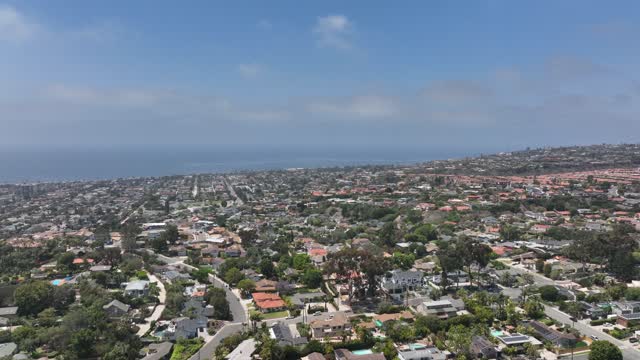 Pacific Beach overlooking the Pacific Ocean | Drone Video