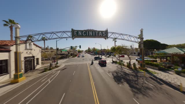 Flying over South Coast Highway 101 and the Encinitas Sign | FPV Drone Video