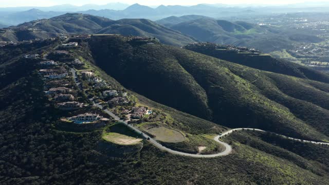 Flying over the Cielo community in Rancho Santa Fe | Drone Video
