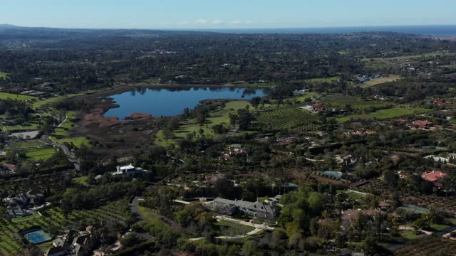 Flying over the Beautiful Rancho Del Lago community in Rancho Santa Fe | Drone Video – 4