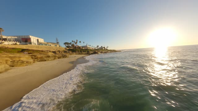 Footage of Children’s Pool Wipeout Beach and Boomer Beach in La Jolla during Sunset | FPV Drone Video – 7