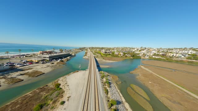 Flying over Cardiff State Beach the waves and San Elijo Lagoon | FPV Drone Video – 8