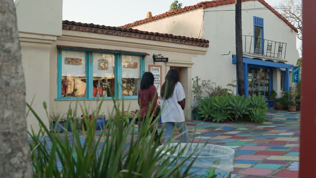 Spanish Village Art Center in Balboa Park San Diego | Video – 8