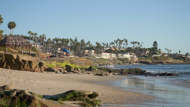 The surf Shack at Windansea Beach in La Jolla San Diego California | Video – 1