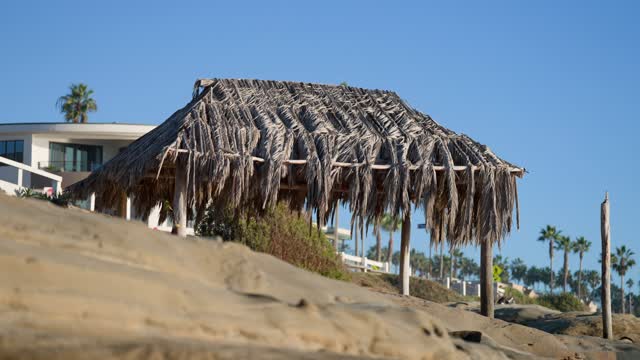 The surf Shack at Windansea Beach in La Jolla San Diego California | Video – 4