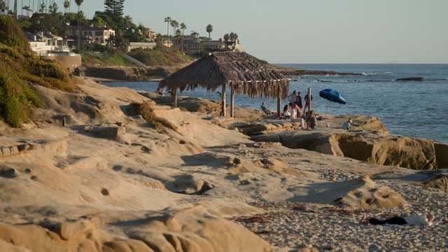 The surf Shack at Windansea Beach in La Jolla San Diego California | Video – 7