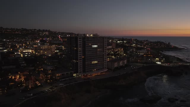 939 Coast Blvd Condos during Twilight in La Jolla | Drone Video – 4