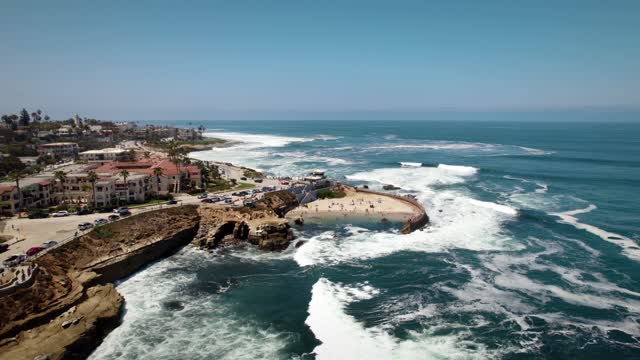 Aerial Footage of Children’s Pool and the La Jolla Coastline | Drone Video – 2