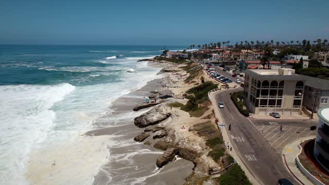 A bright and sunny day at Windansea Beach in La Jolla | Drone Video – 1