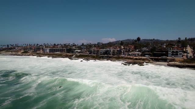 A bright and sunny day at Windansea Beach in La Jolla | Drone Video – 5
