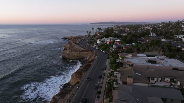 Flying above the Coastline and Beach of Sunset Cliffs Natural Park in Point Loma San Diego | Drone Video – 12
