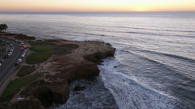 Flying above the Coastline and Beach of Sunset Cliffs Natural Park in Point Loma San Diego | Drone Video – 8