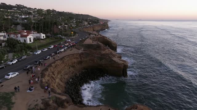 Flying above the Coastline and Beach of Sunset Cliffs Natural Park in Point Loma San Diego | Drone Video – 10