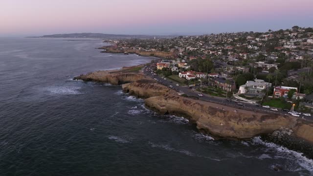 Flying above the Coastline and Beach of Sunset Cliffs Natural Park in Point Loma San Diego | Drone Video – 6