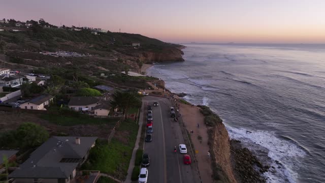 Flying above the Coastline and Beach of Sunset Cliffs Natural Park in Point Loma San Diego | Drone Video – 4